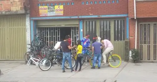 TALLER CICLAS Y CICLAS TALLER CICLAS Y CICLAS